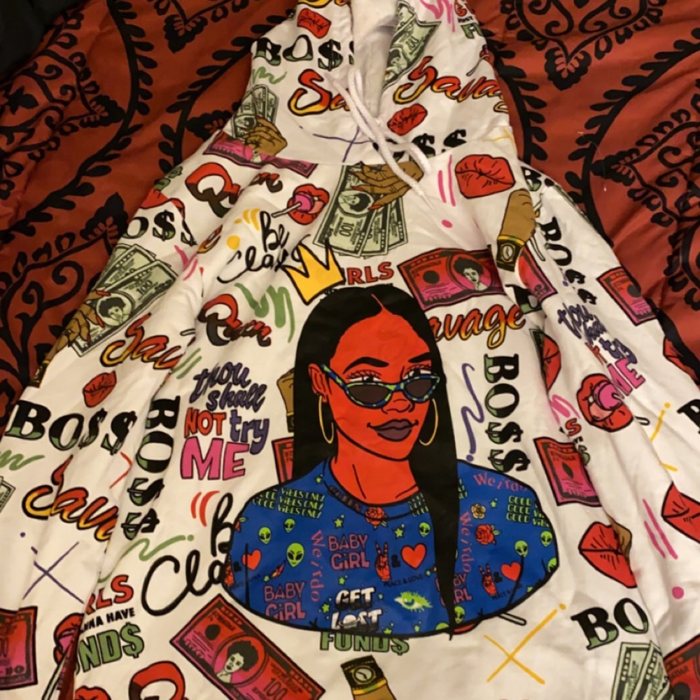NEW! On Fire Hoodie Sz Medium